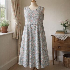Vintage Laura Ashley Floral Cotton Dress Made in UK Pockets Sleeveless 10